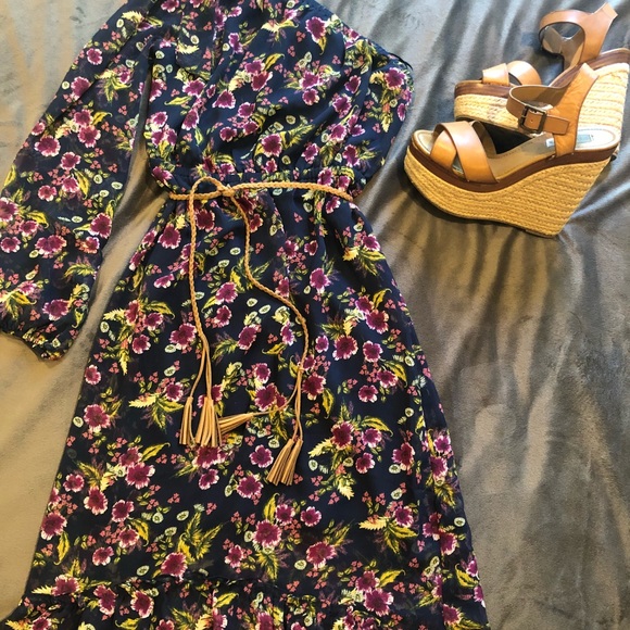 Express Floral One Shoulder Dress - XS - NWT - Picture 3 of 4